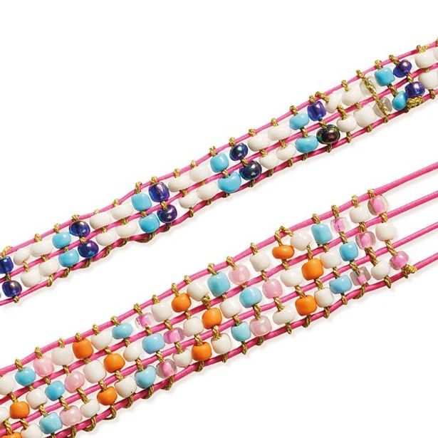 SES Výroba náramků ze skleněných korálků