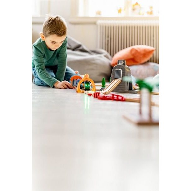 SMART TECH SOUND Deluxe vláčkodráha s tunely