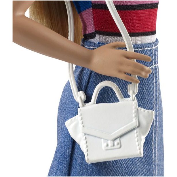 Barbie panenka a stylové boty