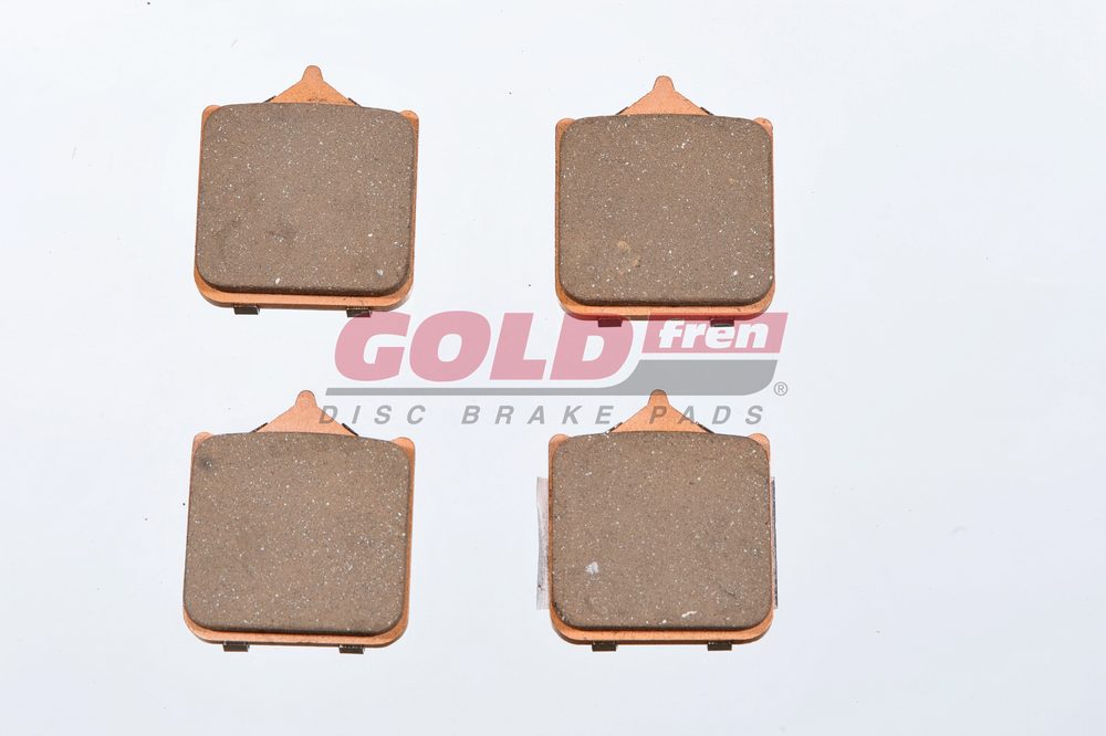 GOLDfren Brzdové destičky GOLDFREN 304 AD (1 set = 4 pcs)