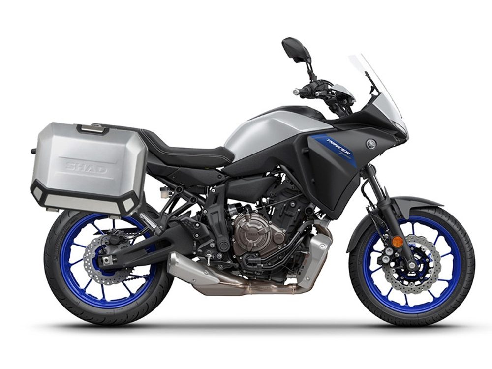 SHAD Kompletní sada bočních hliníkových kufrů SHAD TERRA 47L/47L, včetně montážní sady SHAD YAMAHA MT-07 Tracer / Tracer 700