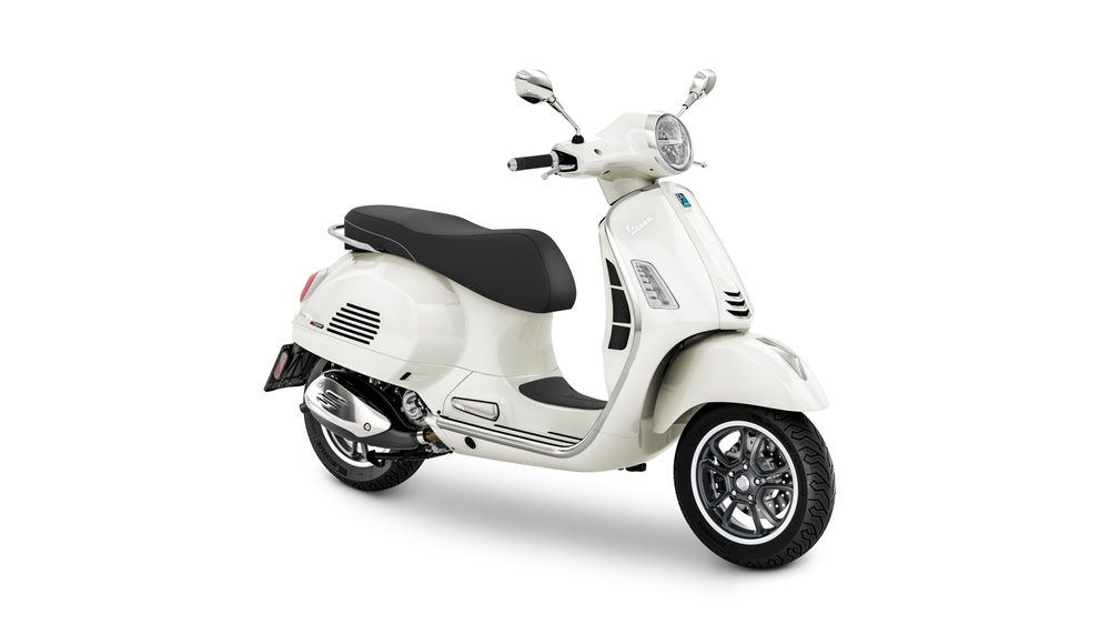 Vespa GTS 300 S HPE RST ABS E5 2024 - bílá