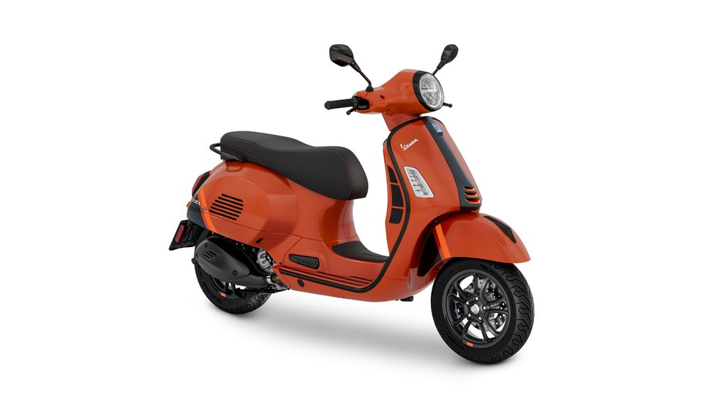 Vespa GTS 300 SS HPE RST ABS E5 2024 - oranžová