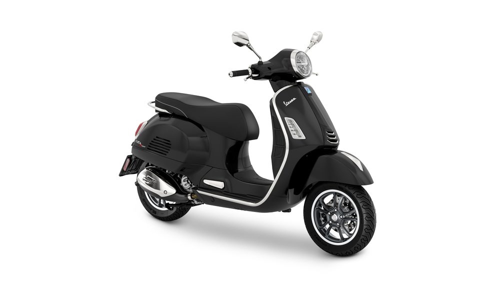 Vespa GTS 300 S HPE RST ABS E5 2024 - černá - Vespa GTS 300 S HPE RST ABS E5 2024 - černá - na objednání