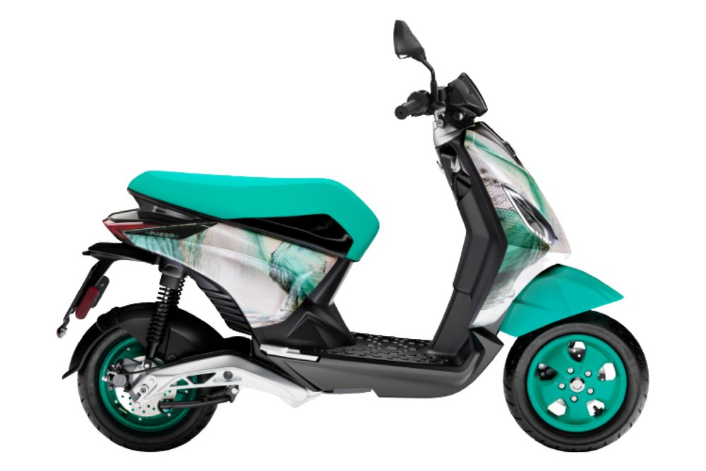 Vespa Piaggio 1 FCW L3 E5 - zelená 2024