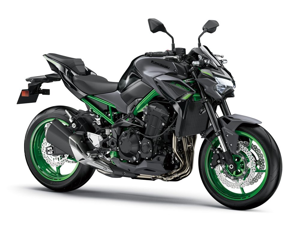 Kawasaki Z900 2023 DEMO vč. příslušenství