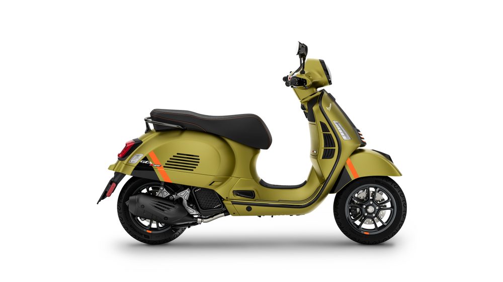 Vespa  GTS 125 SS RST E5 - zelená - Vespa GTS 125 SS RST E5 - zelená - na objednání