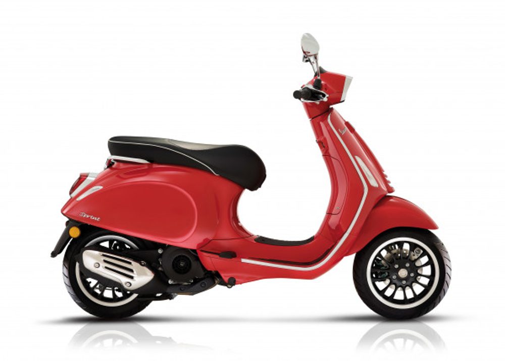  Vespa SPRINT 125 ABS E5 - červená 2024