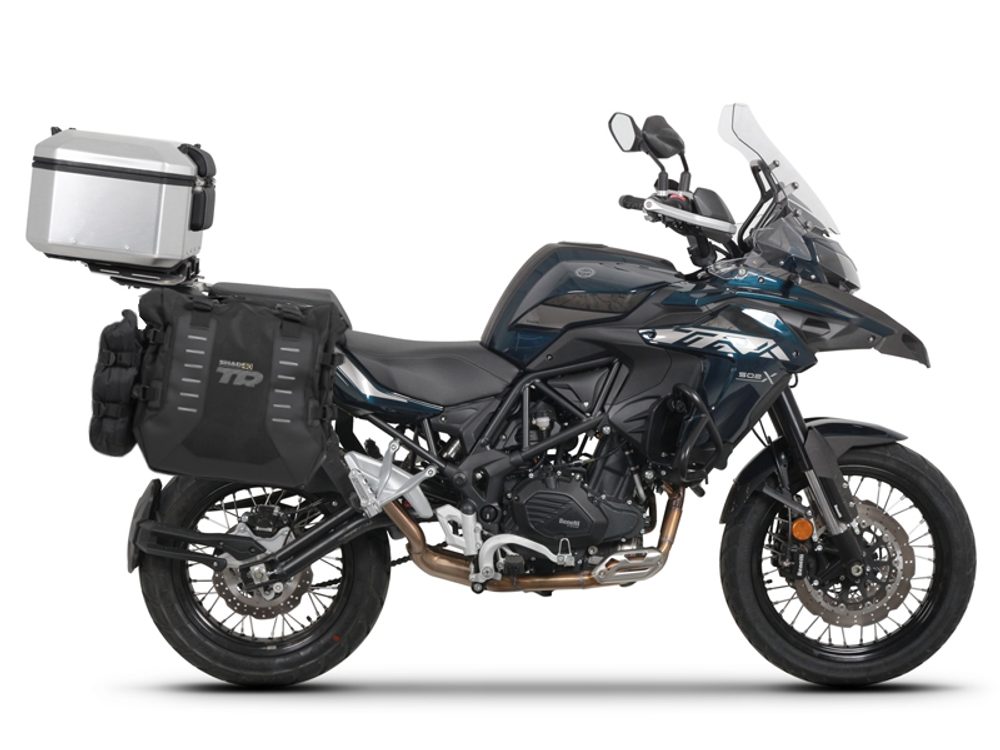 SHAD Kompletní sada bočních adventure brašen SHAD TERRA TR40 a hliníkového 48L topcase, včetně montážní sady SHAD Benelli TRK 502 X