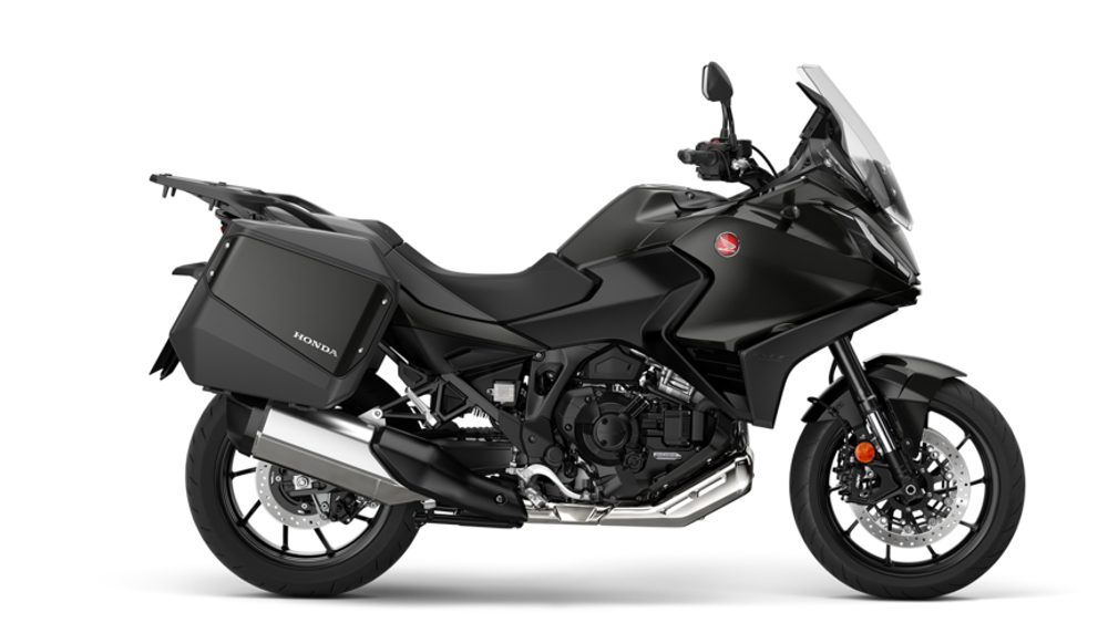 Honda NT1100 gunmetal black metallic