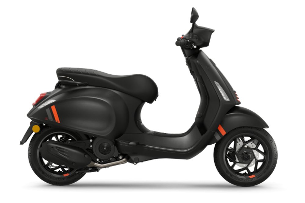  Vespa SPRINT 125 S FL 4-TAKT ABS E5+ - černá 2024