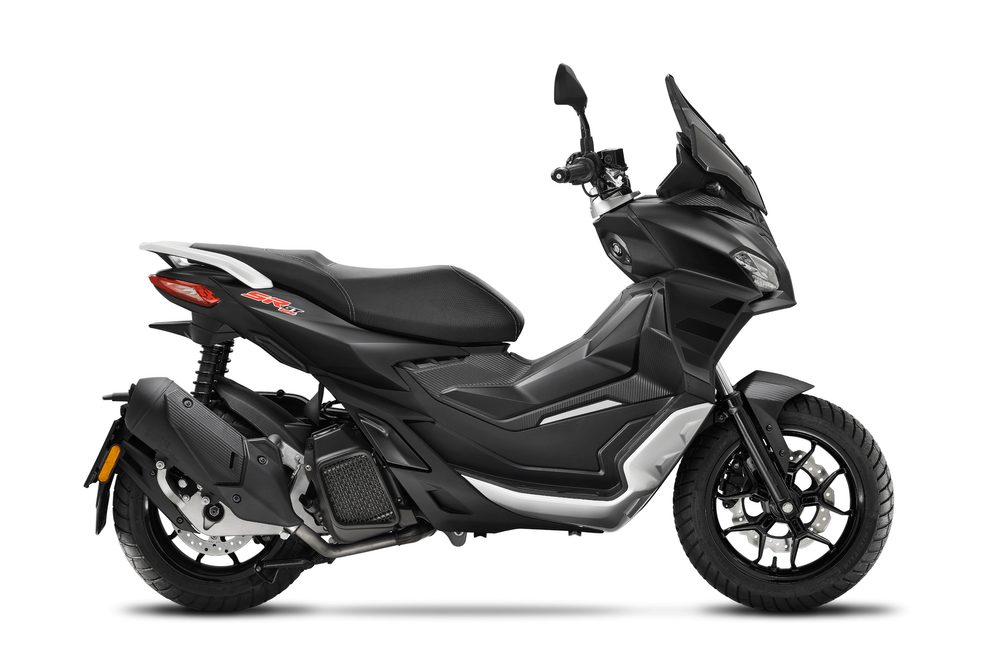 Aprilia SR GT 125 E5 Urban Matt Black 2024 - SR GT 125 E5 Urban Matt Black 2024 - na objednání