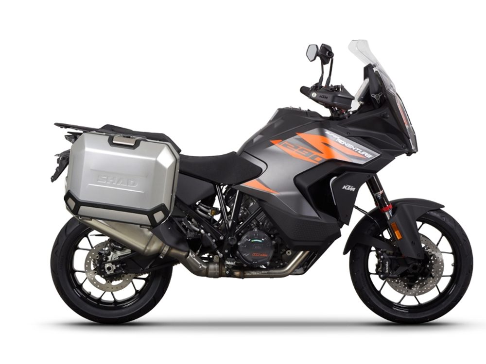 SHAD Kompletní sada bočních hliníkových kufrů SHAD TERRA 36L/47L, včetně montážní sady SHAD KTM Super Adventure 1290 (R, S)