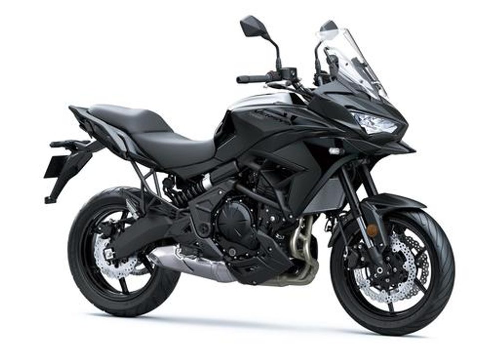  Kawasaki Versys 650 černá 2024 - ML5LE650JJDA18681 - na objednání