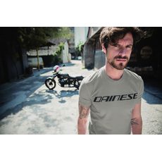 PÁNSKÉ TRIKO S KRÁTKÝM RUKÁVEM DAINESE BÍLÁ - TRIČKA - NA MOTORKÁŘE