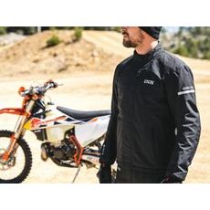 KŠILTOVKA IXS ON TWO WHEELS ČERNÁ - ČEPICE A KŠILTOVKY - NA MOTORKÁŘE