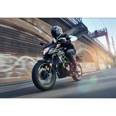 KAWASAKI Z650 - BÍLÁ 2026 - SUPERNAKED - MOTORKY