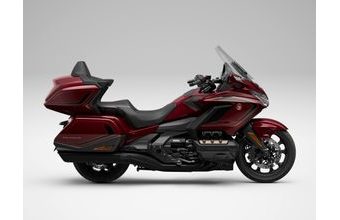 Honda GL1800 Goldwing Tour - červená 2025