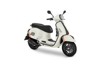 Vespa GTS 300 SS HPE RST ABS E5 - bílá