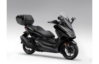Honda Forza 350 - černá 2025