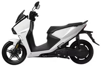 HORWIN SK1 PRO - PERLEŤOVĚ BÍLÁ - HORWIN SK1 PRO - SKÚTRY