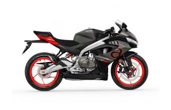 Aprilia RS 457 E5+ - Prismatic Dark 2025