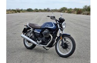 MOTO GUZZI V7 SPECIAL 2024 - BAZAR - MOTOBAZAR