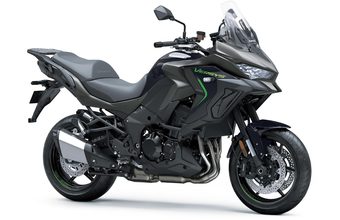 KAWASAKI VERSYS 1100 - ŠEDÁ 2026 - ADVENTURE TOURER - MOTORKY
