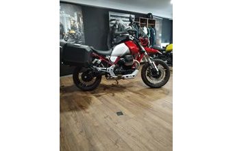 Moto Guzzi V85 TT Evocative Graphics Rosso Uluru MY22