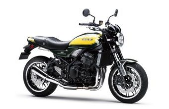 Kawasaki Z900RS zelená 2024