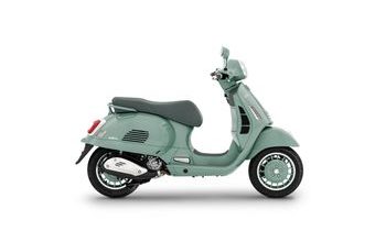 VESPA GTS 310 80TH HPE FL ABS E5+ - VERDE 80TH 2026 - GTS - SKÚTRY