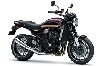KAWASAKI Z900RS - VÍNOVÁ 2026 - CLASSICS & CRUISERS - MOTORKY