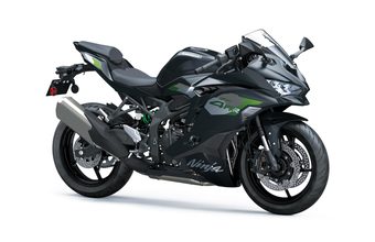 KAWASAKI NINJA ZX-4RR - TMAVĚ ŠEDÁ 2027 - SUPERSPORT & SPORT - MOTORKY