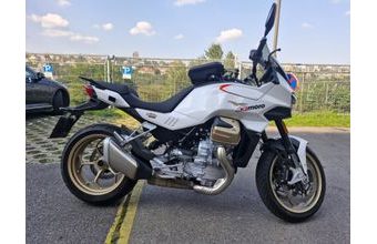 Moto Guzzi V100 Mandello - DEMO 2024