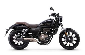 QJMOTOR SRV 125 - černá 2025