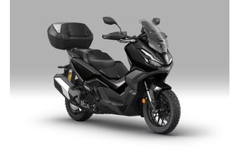 Honda ADV350 s kufrem - černá 2025