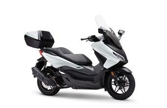 Honda Forza 125 - bílá 2025