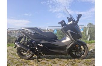 Honda Forza 350