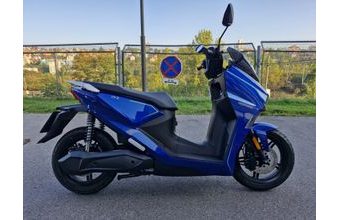 HORWIN SK3 BLESKOVĚ MODRÁ - DEMO 2025 - DEMO AKČNÍ MOTOCYKLY - MOTORKY