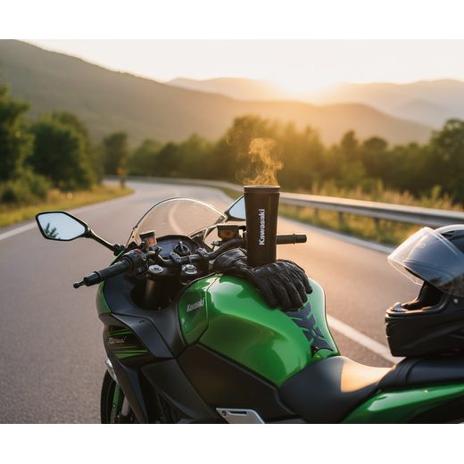 CESTOVNÍ TERMOHRNEK KAWASAKI - 🎁 DÁRKY PRO MOTORKÁŘE - NA MOTORKÁŘE