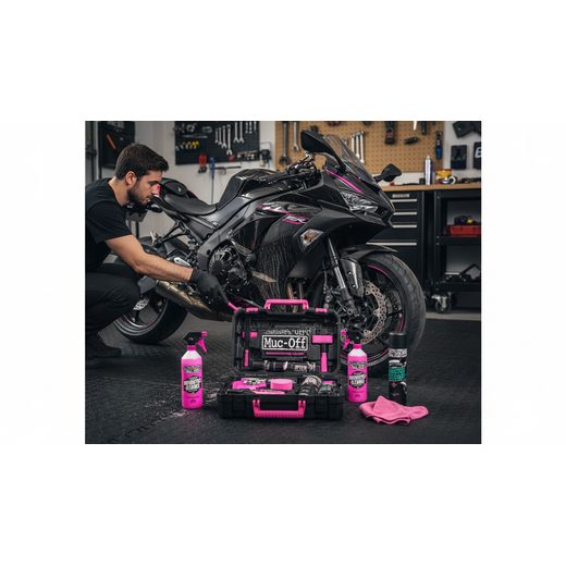 SADA ULTIMATE PRO PÉČI O MOTORKU MUC-OFF 285 - MOTO KOSMETIKA - NA MOTORKU