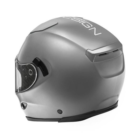 HELMA MOMO DESIGN HORNET - STŘÍBRNÁ - SE SLUNEČNÍ CLONOU - NA MOTORKÁŘE