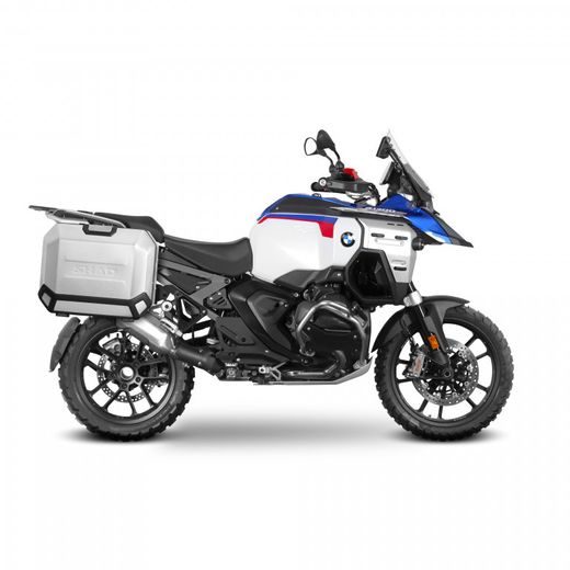 KOMPLETNÍ SADA BOČNÍCH HLINÍKOVÝCH KUFRŮ SHAD TERRA 36L/47L, VČETNĚ MONTÁŽNÍ SADY SHAD BMW R 1300 GS ADVENTURE - SADY - NA MOTORKU