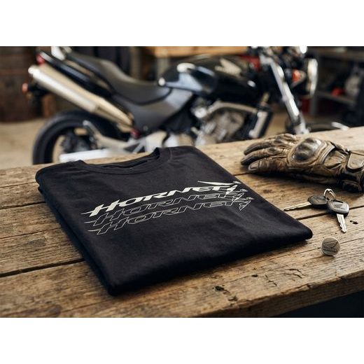 HONDA TRIČKO HORNET - ČERNÁ 2026 - DÁRKY PRO FANOUŠKY HONDA - NA MOTORKÁŘE