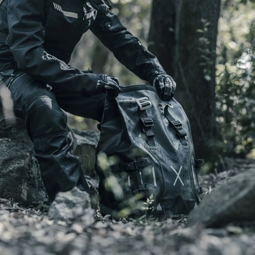 VODĚODOLNÉ BOČNÍ BRAŠNY SHAD TR30 X0TR30 - BRAŠNY - NA MOTORKU