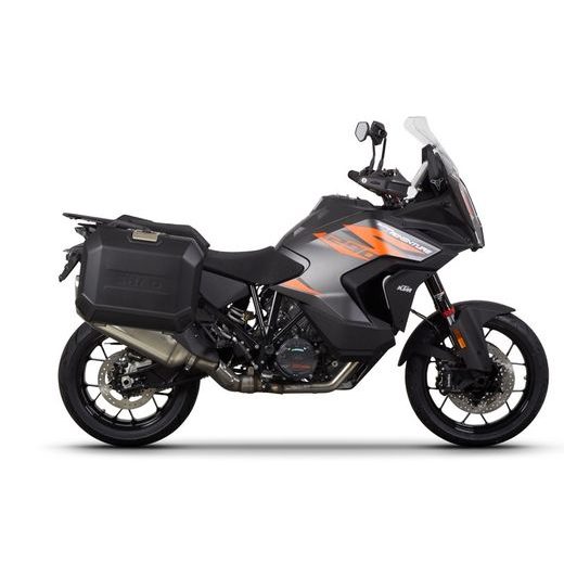 KOMPLETNÍ SADA BOČNÍCH ČERNÝCH HLINÍKOVÝCH KUFRŮ SHAD TERRA BLACK 36L/47L, VČETNĚ MONTÁŽNÍ SADY SHAD KTM SUPER ADVENTURE 1290 (R, S) - SADY - NA MOTORKU