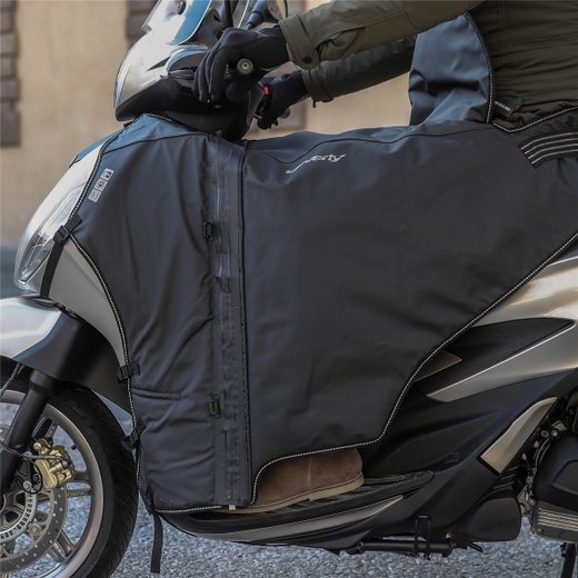 DEKA NA NOHY COMFORT+ PRO PIAGGIO BEVERLY 300/400 E5 - DEKY NA NOHY - NA MOTORKU