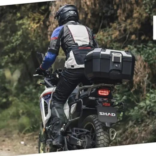 ADVENTURE SET: KUFR SHAD TR46 TERRA S HLINÍKOVÝM KRYTEM + OPĚRKA + MONTÁŽNÍ SADA PRO KAWASAKI KLE 500 (2026) - SADY - NA MOTORKU