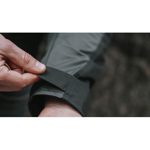 AIRBAGOVÁ BUNDA S ODEPÍNACÍMI RUKÁVY TUCANO URBANO AIRSCUD - AIRBAGOVÉ BUNDY - NA MOTORKÁŘE