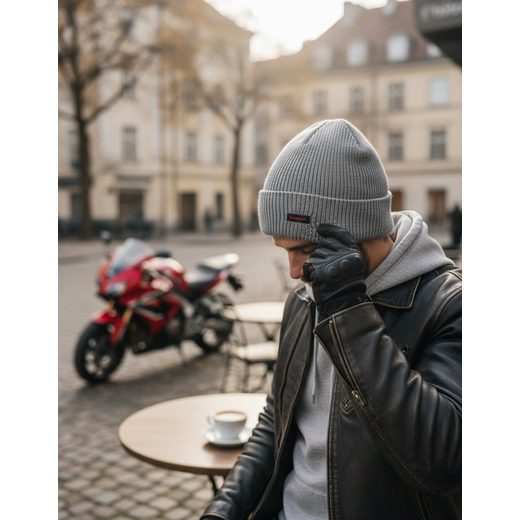 HONDA ČEPICE PADDOCK 23 - ŠEDÁ - DÁRKY PRO FANOUŠKY HONDA - NA MOTORKÁŘE